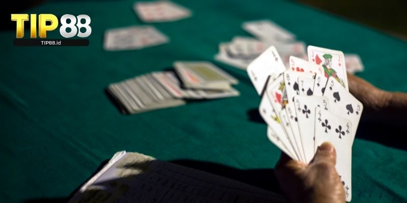 Tìm hiểu cách chơi poker